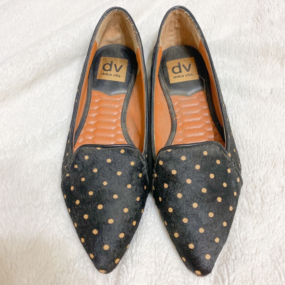 Dolce vita polka dot pointed toe flats